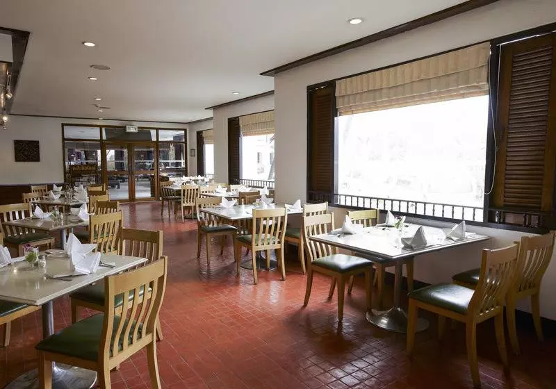 Centara Life Hotel Mae Sot