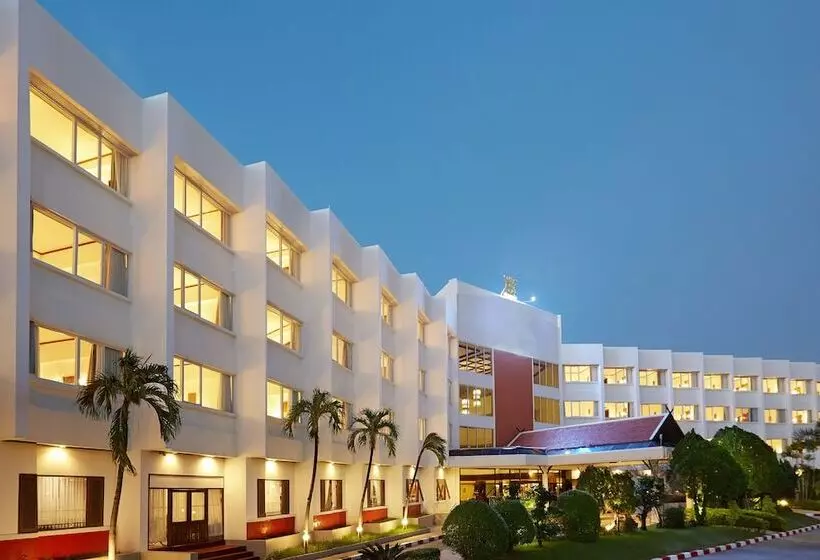 Centara Life Hotel Mae Sot