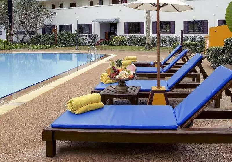 Centara Life Hotel Mae Sot