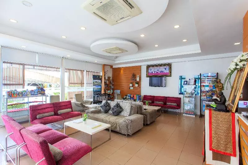 Chaweng Cove Beach Resort