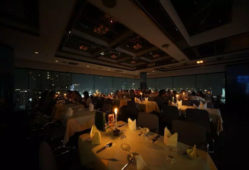 ホテル Baiyoke Suite
