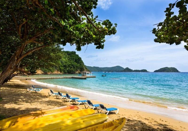 هتل Blue Waters Inn