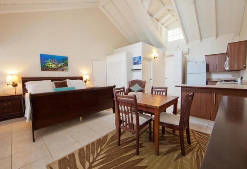 هتل Blue Waters Inn