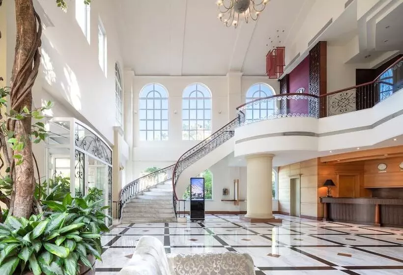 Lakeshore Hotel Hsinchu