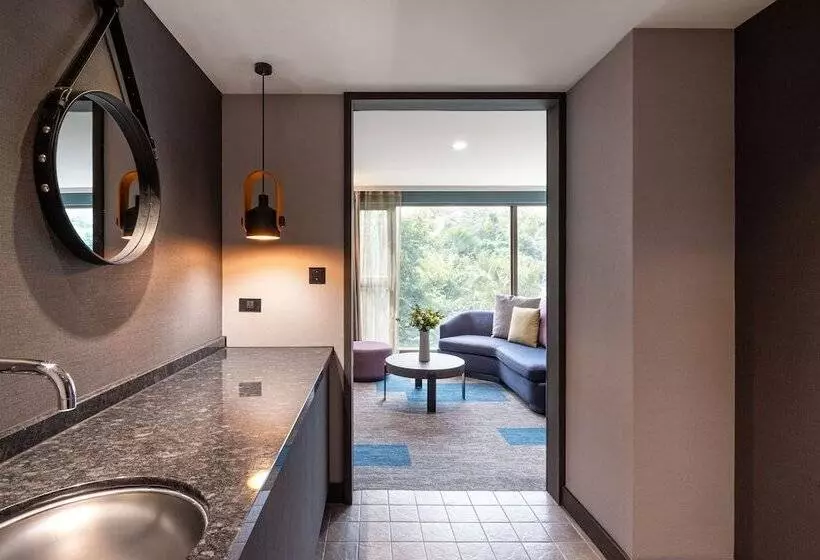 Lakeshore Hotel Hsinchu