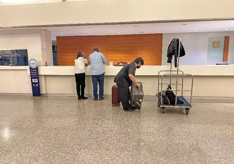 בית מלון כפרי Lanna Palace 2004