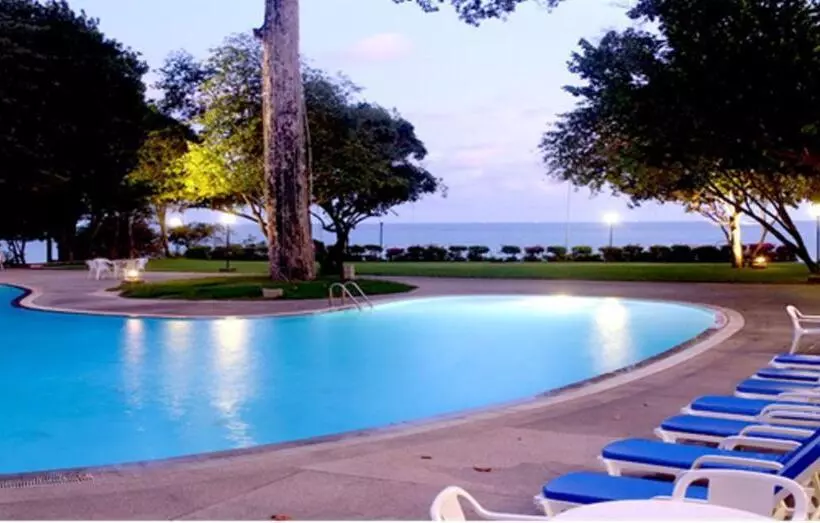 Purimas Beach Hotel & Spa