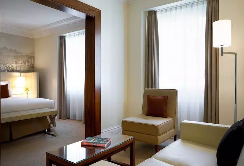 호텔 Renaissance Lucerne