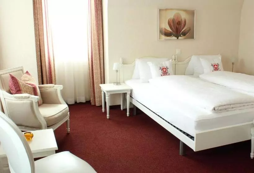 Отель Weisses Kreuz