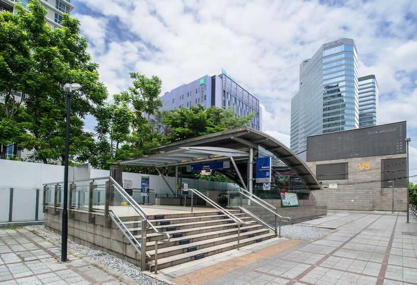 Swissotel Bangkok Ratchada