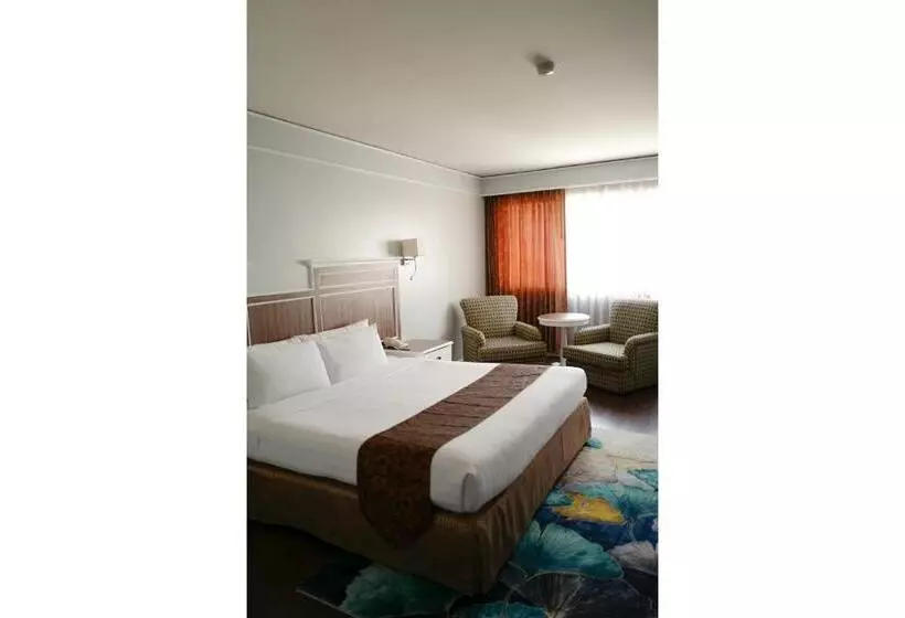 Town In Town Hotel Bangkok