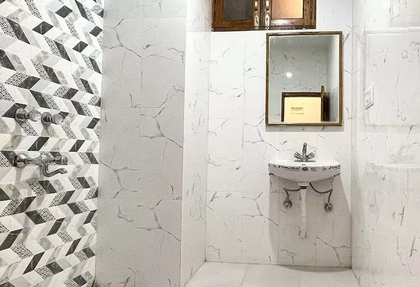 Moustache Manali Hostel