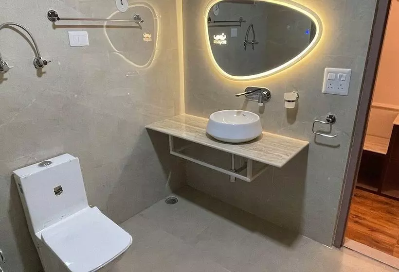 Moustache Manali Hostel