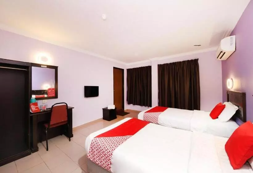 Comfort Hotel 2 By Oyo Rooms