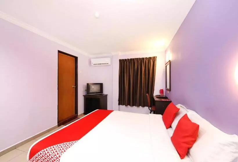 Comfort Hotel 2 By Oyo Rooms