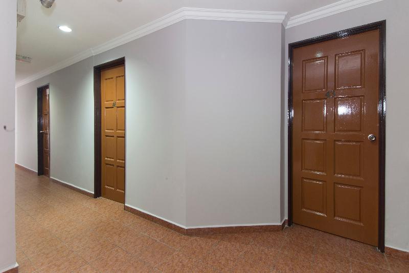 Comfort Hotel 2 By Oyo Rooms