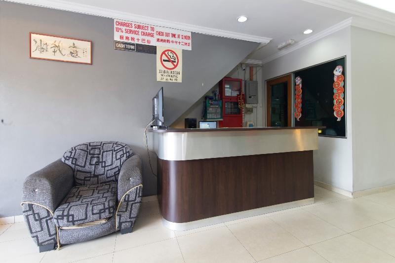 Comfort Hotel 2 By Oyo Rooms