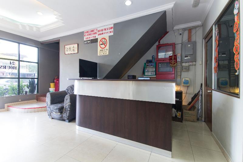 Comfort Hotel 2 By Oyo Rooms