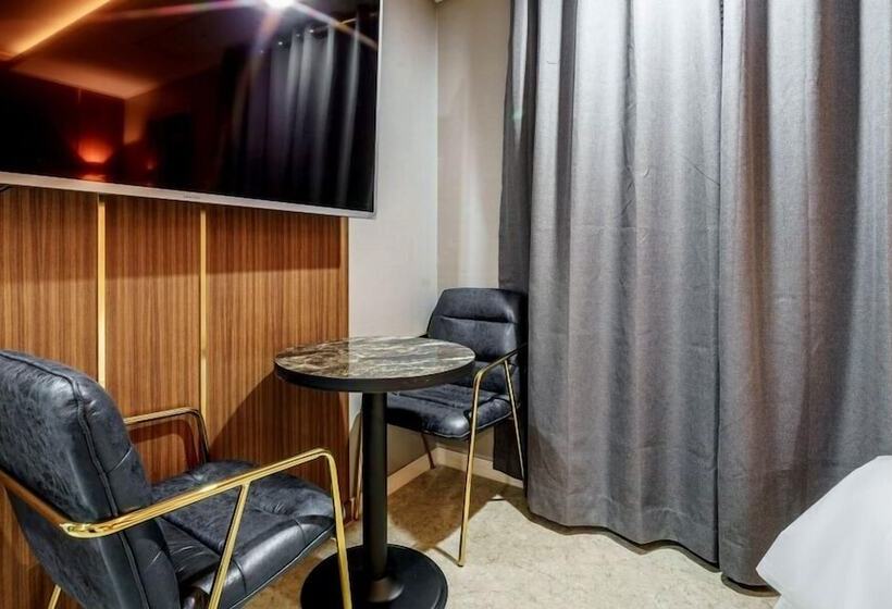 בית מלון כפרי Dongducheon G7