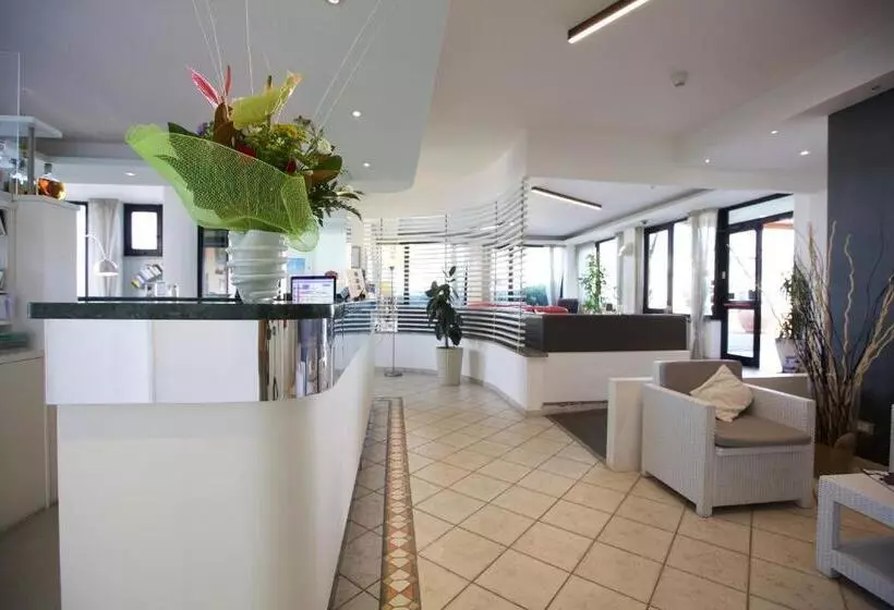 ホテル Il Delfino