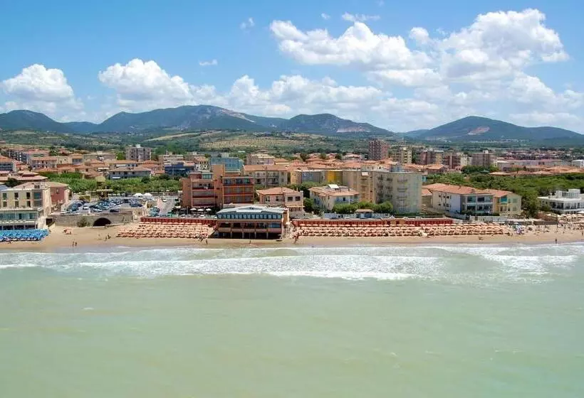 ホテル Il Delfino