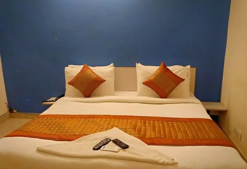 Hotel Mohan Noida