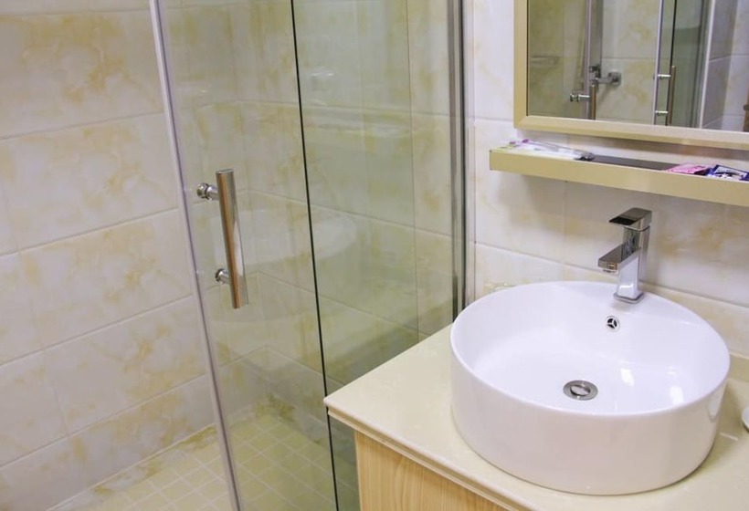 Otel Shanghai Teeinn