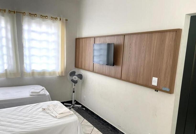 בית מלון כפרי Turi