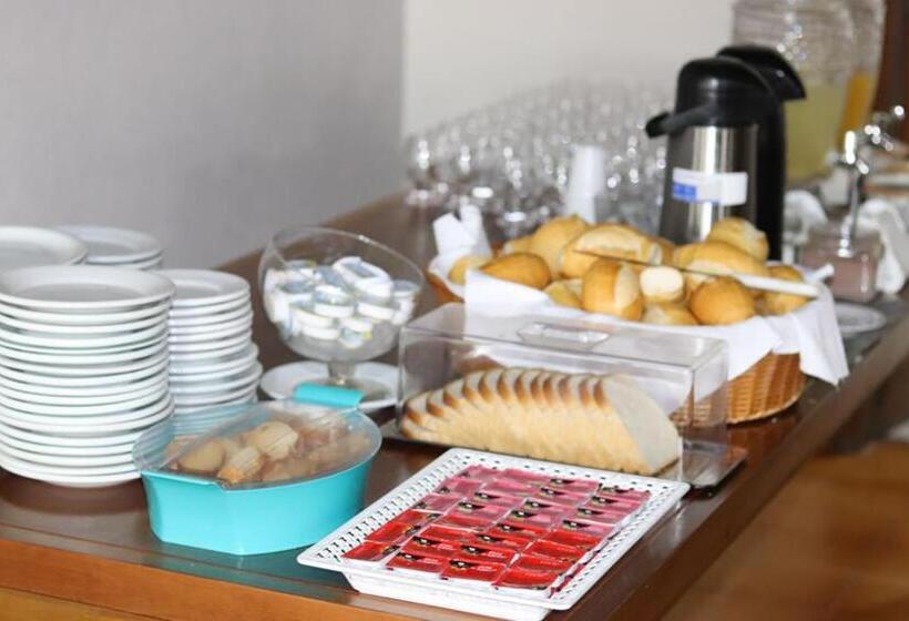 בית מלון כפרי Turi