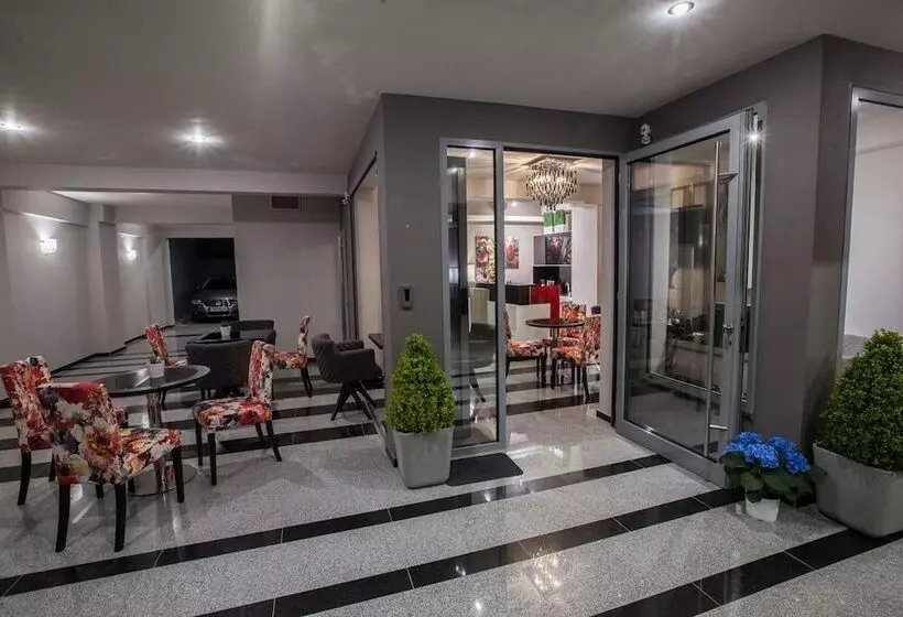 Majatalo Diamond City Living