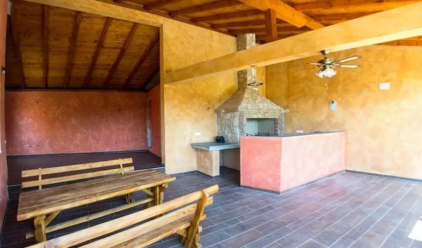 پانسیون Luxury Villa Imperial   With The Vineyard Views