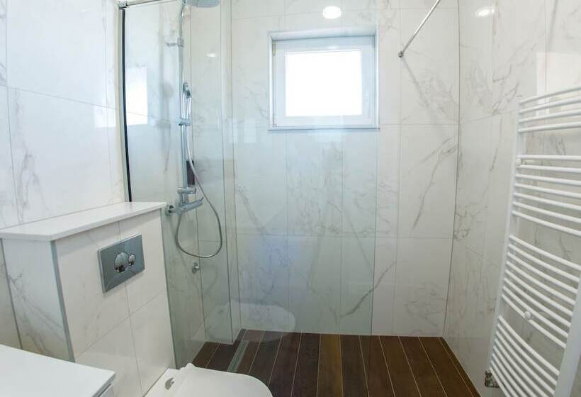 Pensió Luxury Villa Imperial   With The Vineyard Views