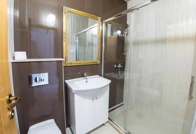 پانسیون Luxury Villa Imperial   With The Vineyard Views