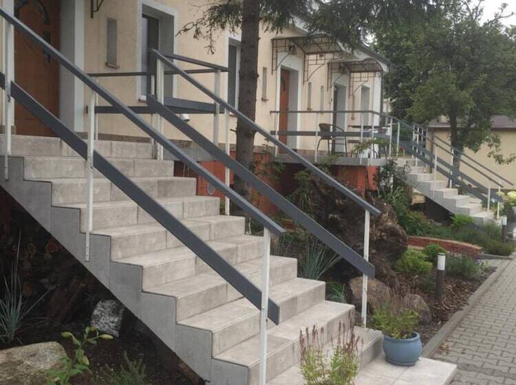 ペンション Villa Italiana Pokoje Z Prywatnymi łazienkami & Odnowa Biologiczna