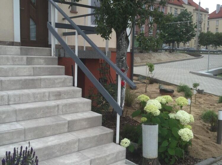 ペンション Villa Italiana Pokoje Z Prywatnymi łazienkami & Odnowa Biologiczna