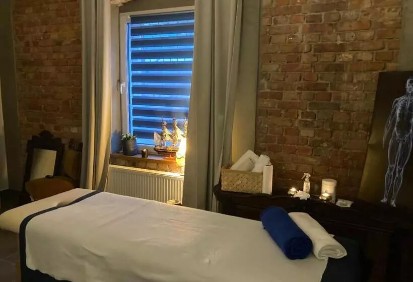 پانسیون Villa Italiana Pokoje Z Prywatnymi łazienkami & Odnowa Biologiczna
