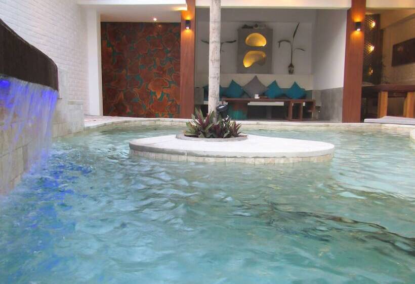 Bed and Breakfast The White Key Luxury Villas