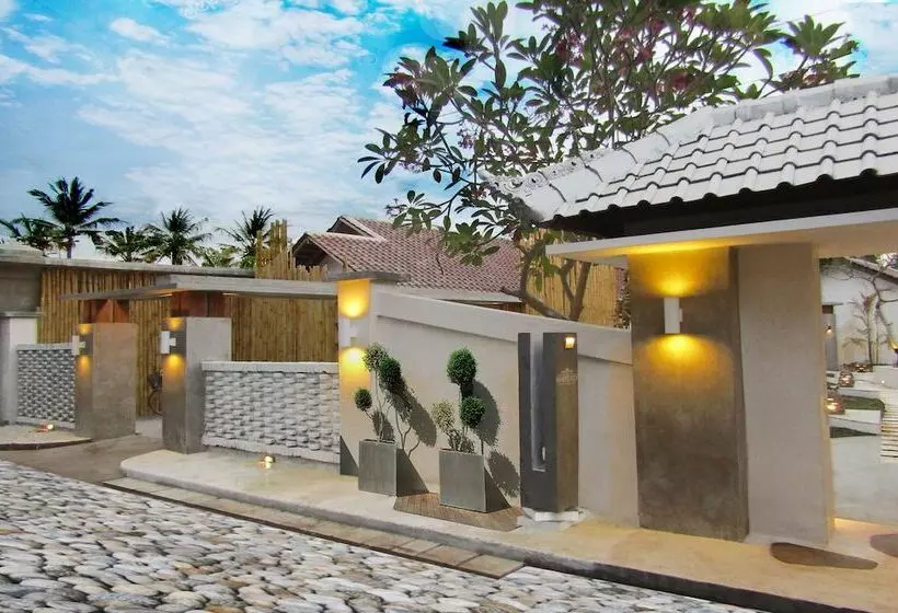 ベッドアンドブレックファースト The White Key Luxury Villas