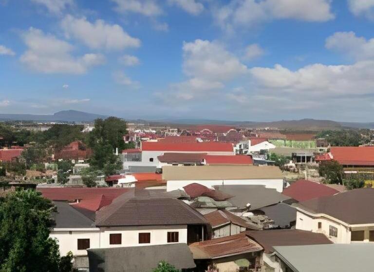 בית מלון כפרי Favanhmai