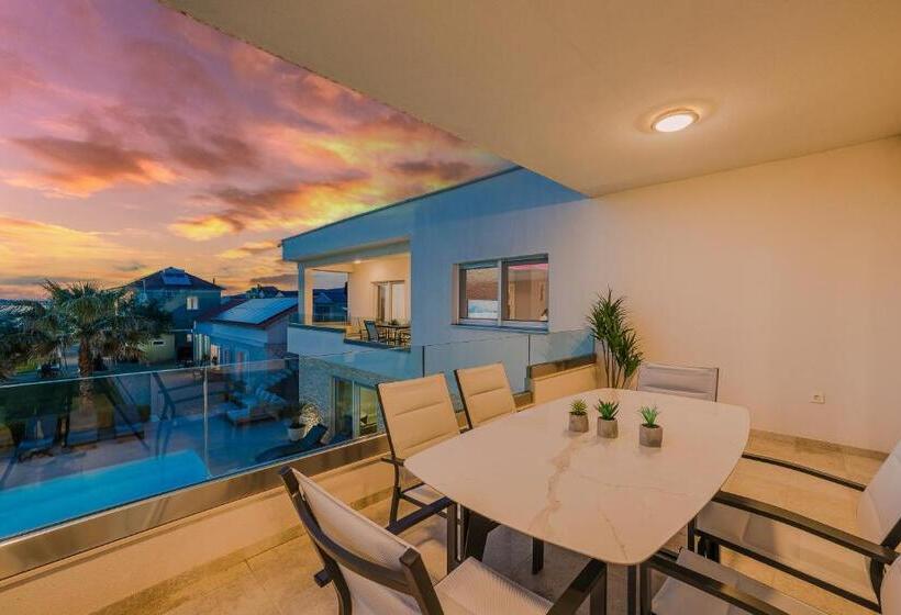 Luxury Apartments Marija