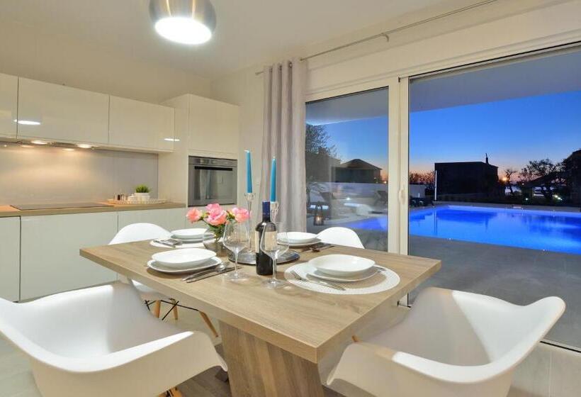 Luxury Apartments Marija