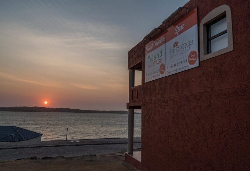 پانسیون Island Cottage Guesthouse