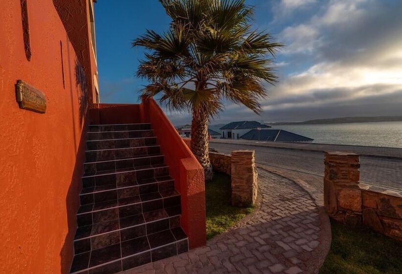 پانسیون Island Cottage Guesthouse