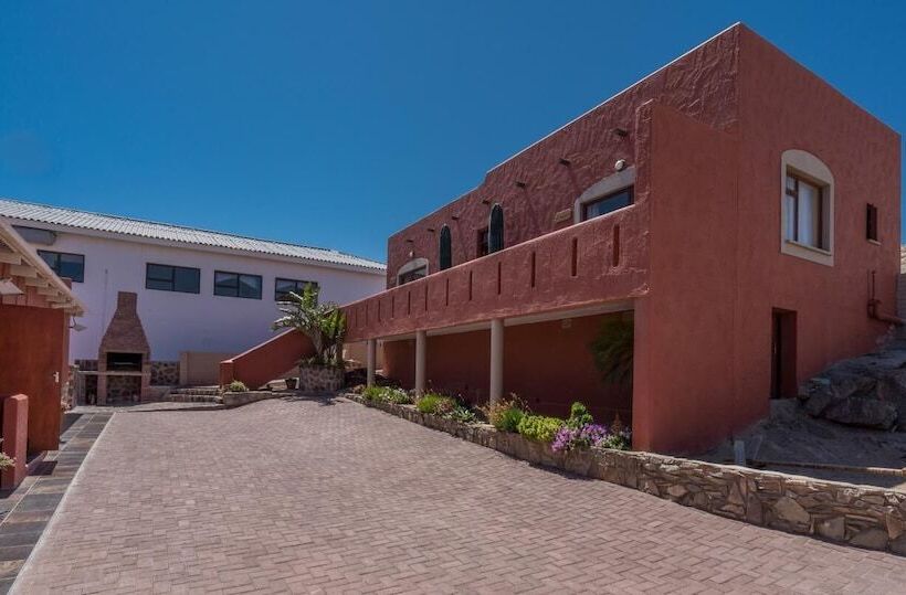 پانسیون Island Cottage Guesthouse