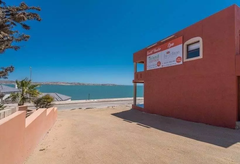 پانسیون Island Cottage Guesthouse