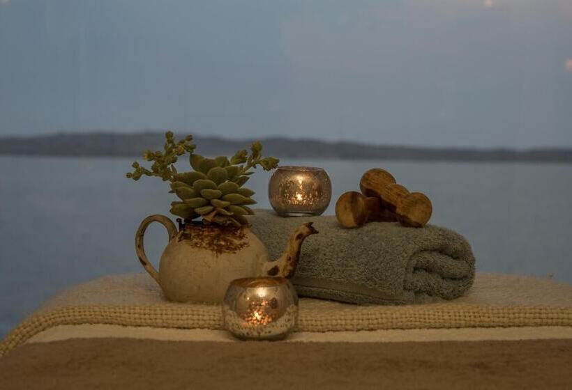 پانسیون Island Cottage Guesthouse