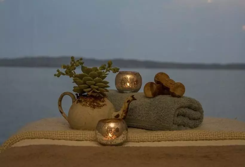 پانسیون Island Cottage Guesthouse
