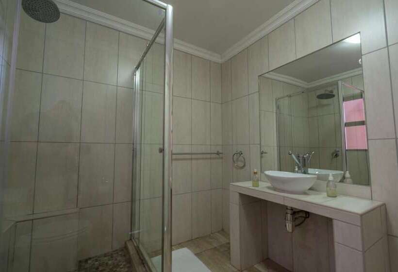 پانسیون Island Cottage Guesthouse