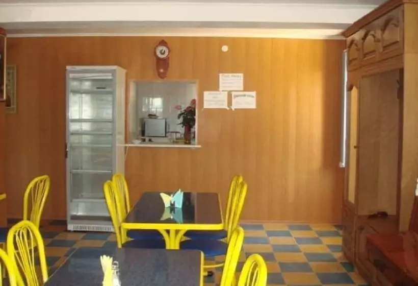 ペンション Lera Guest House