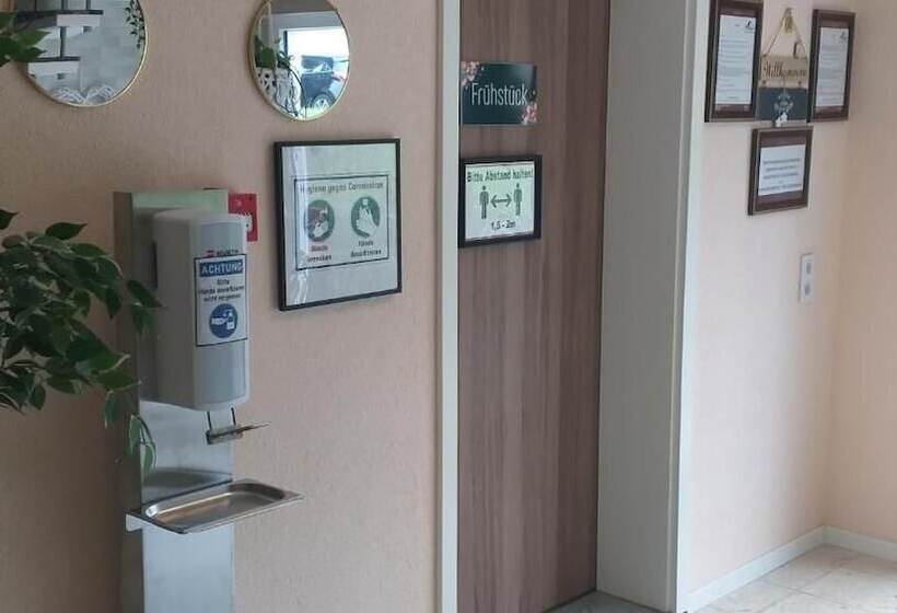 ペンション Moselina Gästezimmer